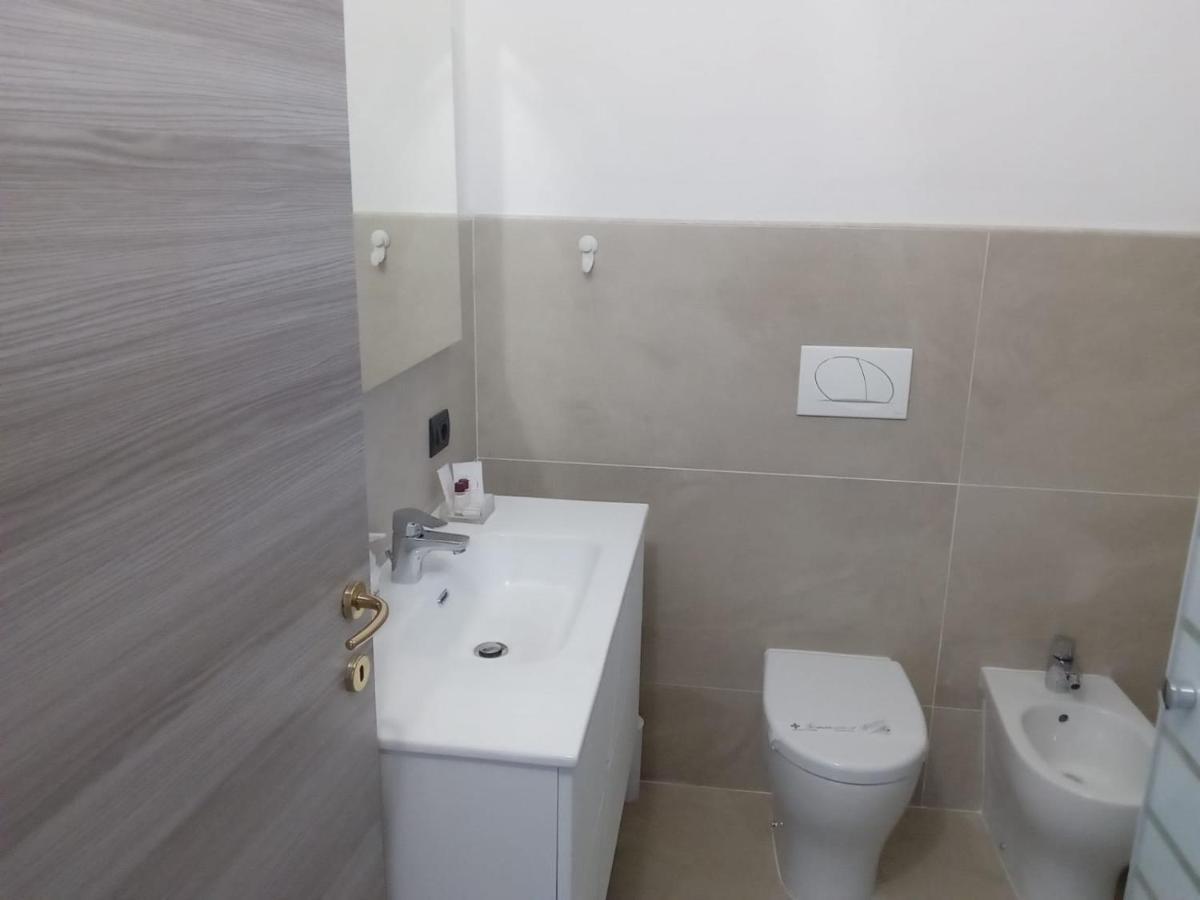 Casa Stefania 3 Apartman Mandello del Lario Kültér fotó