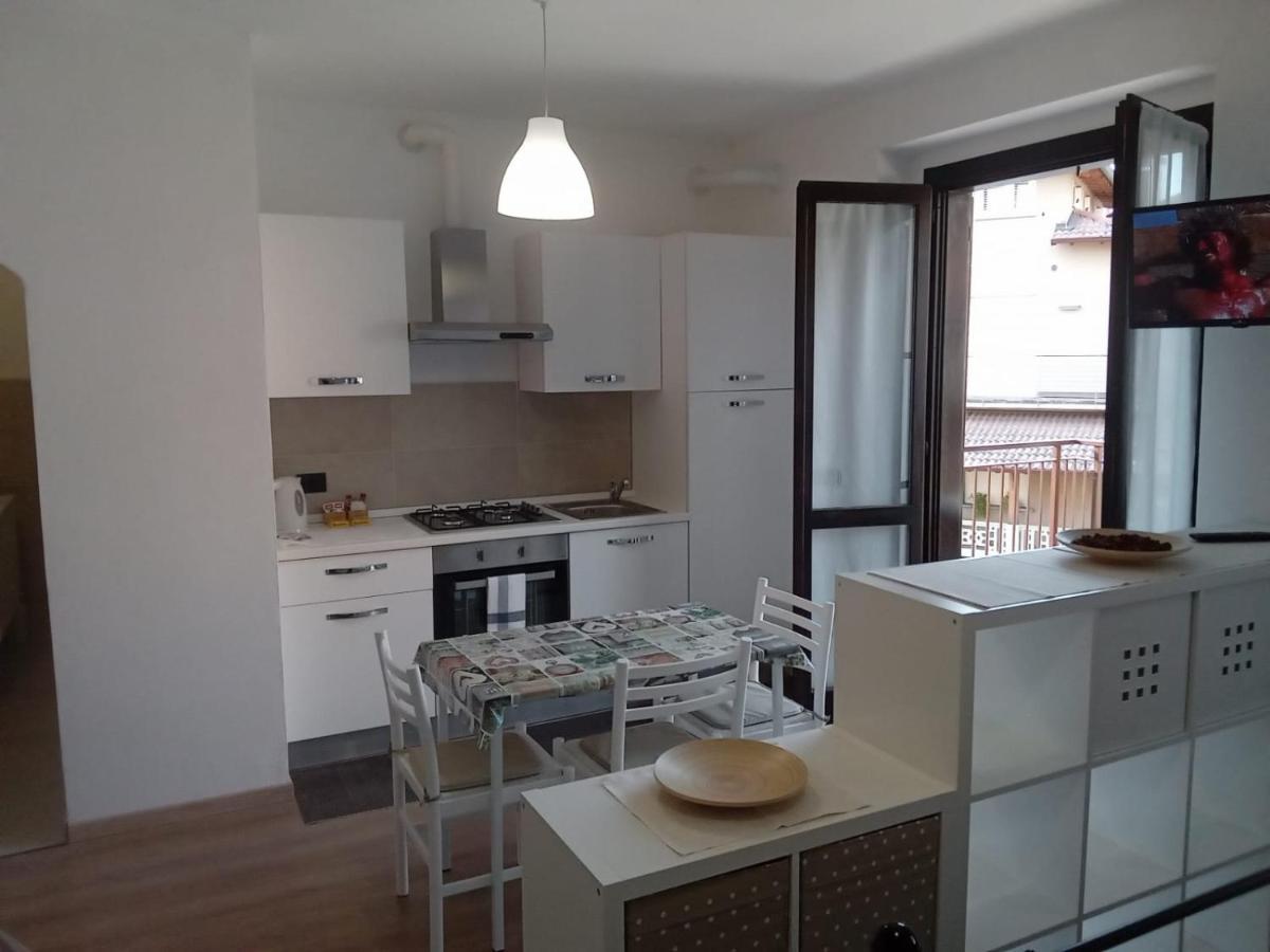 Casa Stefania 3 Apartman Mandello del Lario Kültér fotó